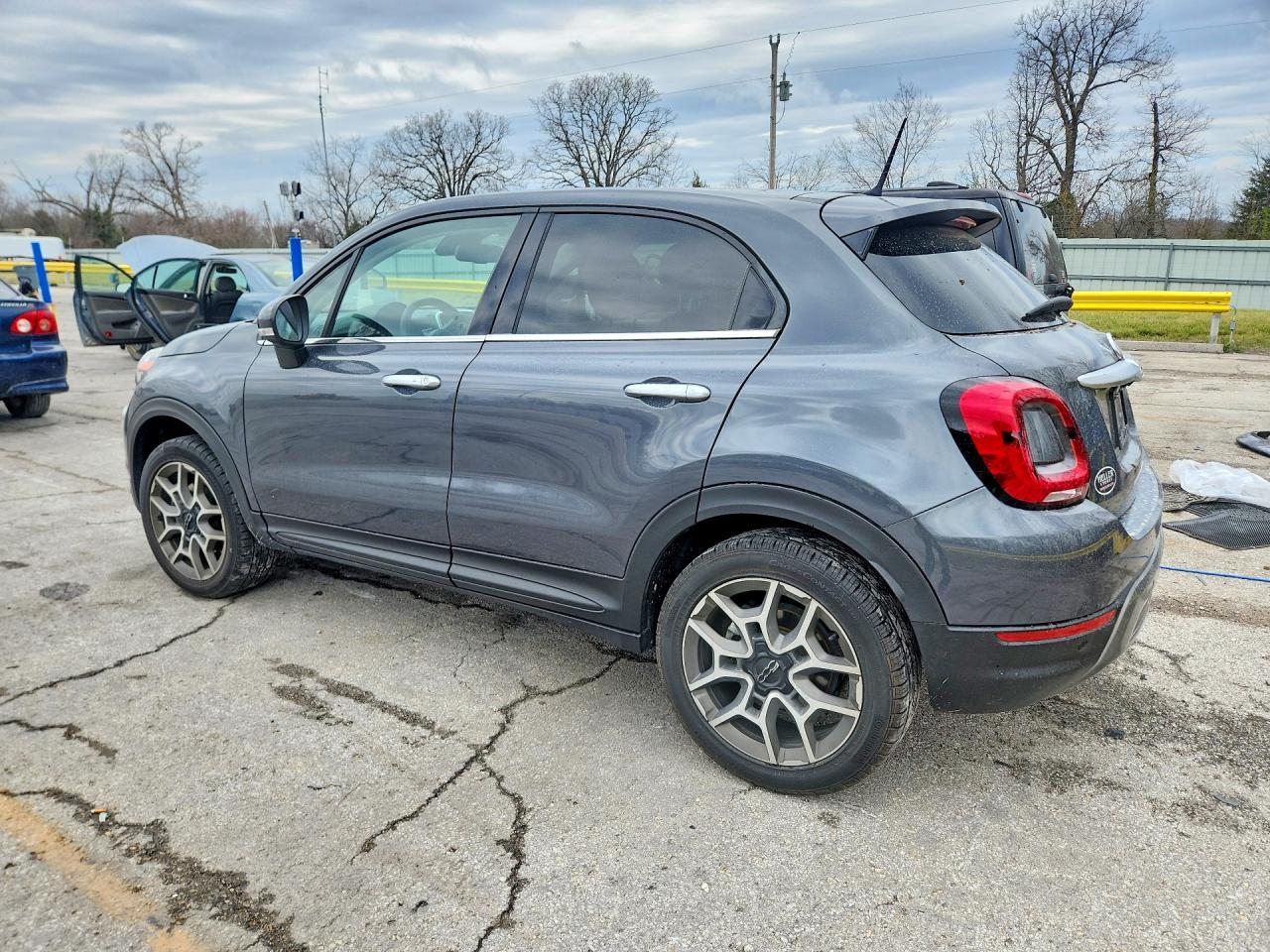 2019 Fiat 500X Trekking Plus - zdjęcie 2