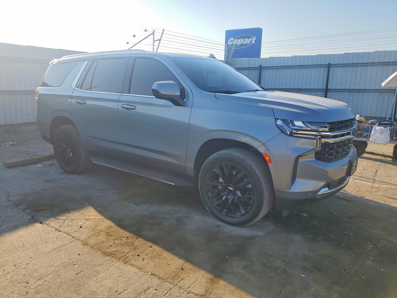 2023 Chevrolet Tahoe C1500 Ls - zdjęcie 4