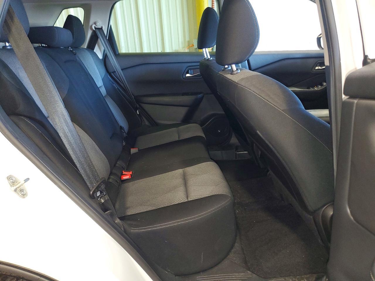 2024 Nissan Rogue Sv - zdjęcie 10