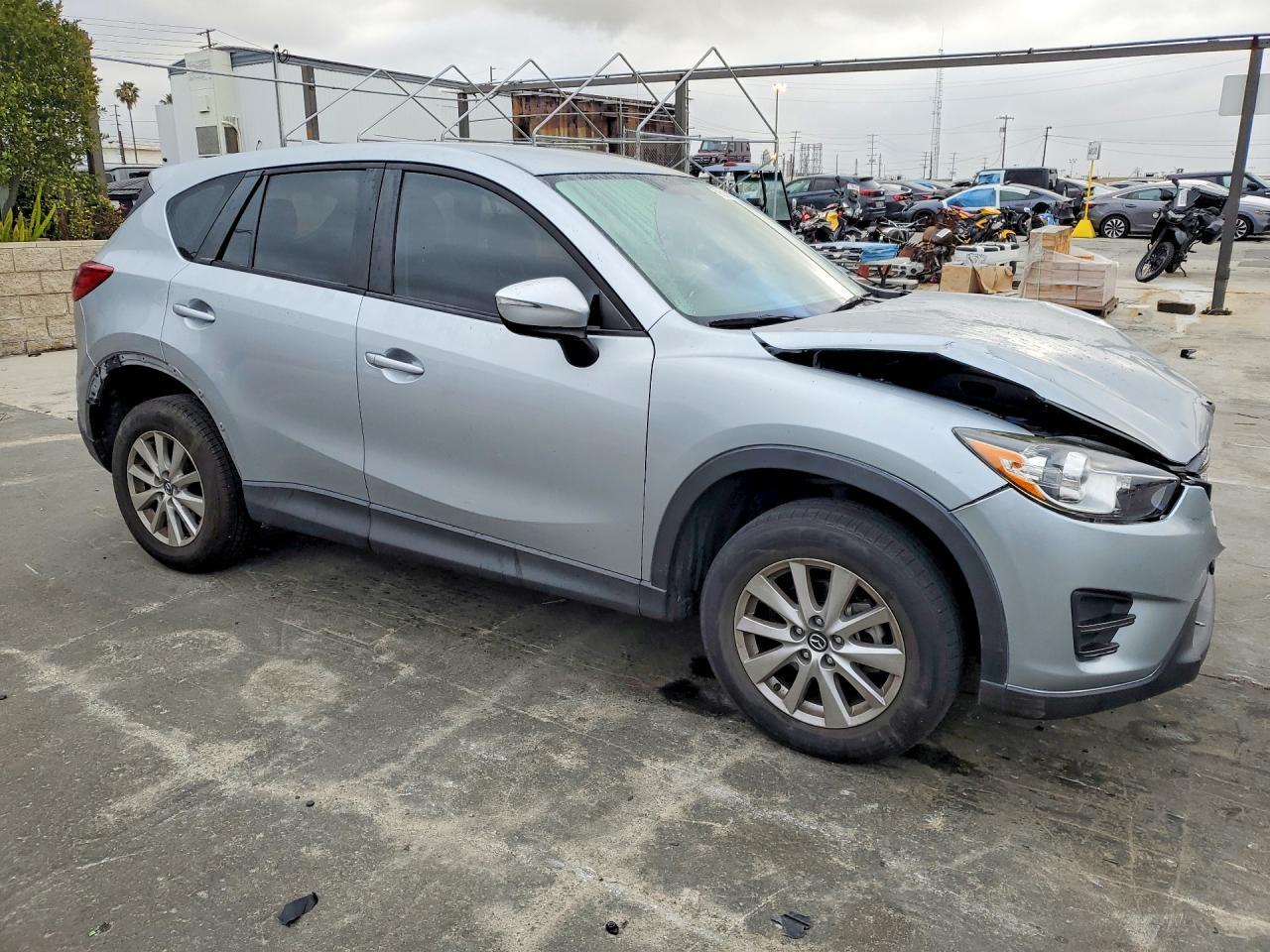 2016 Mazda Cx-5 Sport - zdjęcie 4