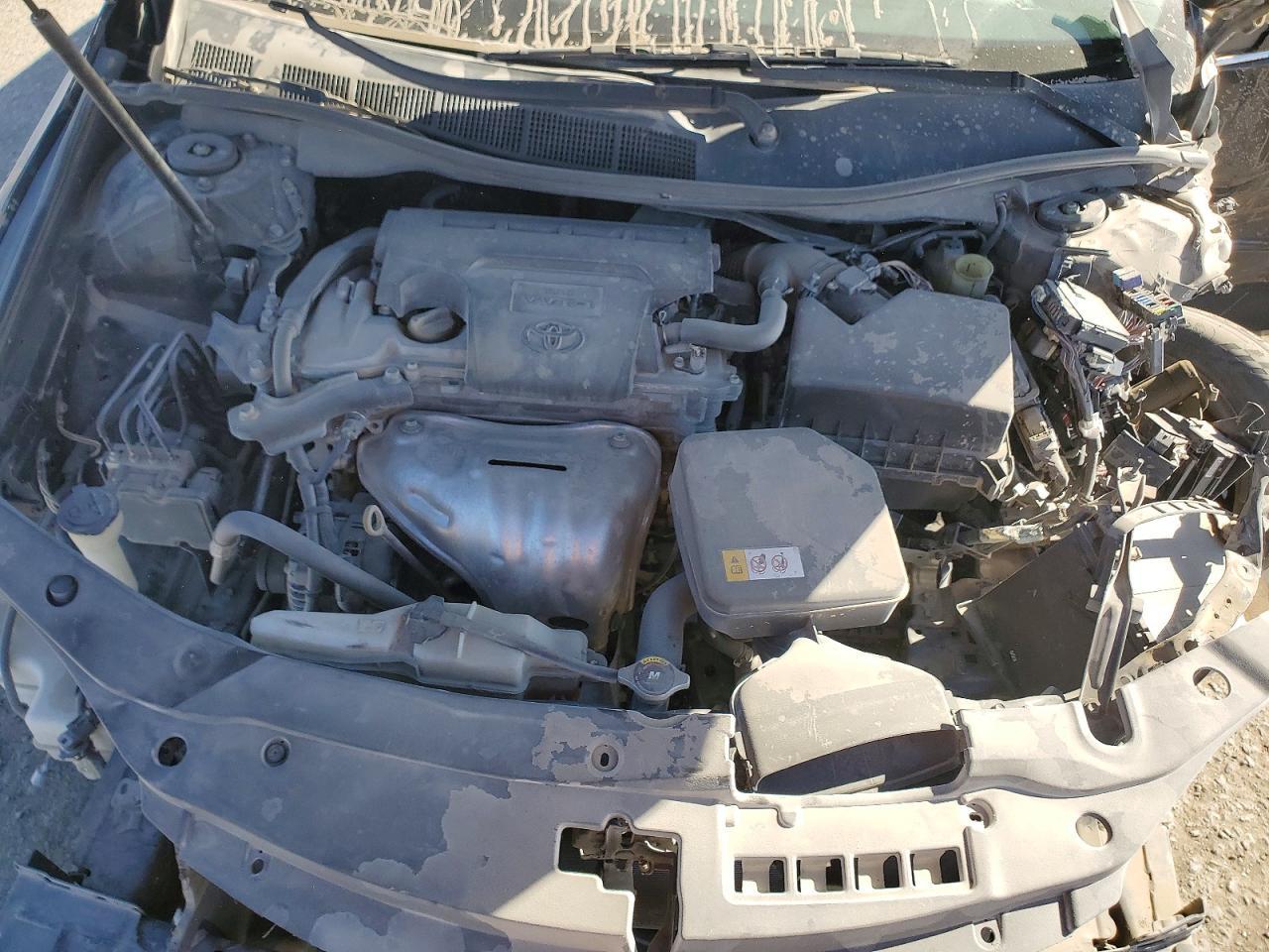 2015 Toyota Camry Le - zdjęcie 11