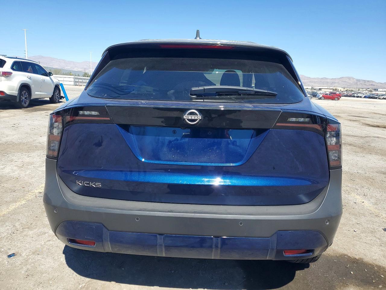 2025 Nissan Kicks Sv - zdjęcie 6