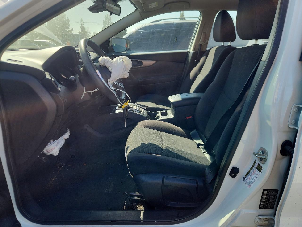 2020 Nissan Rogue Sport S - zdjęcie 7