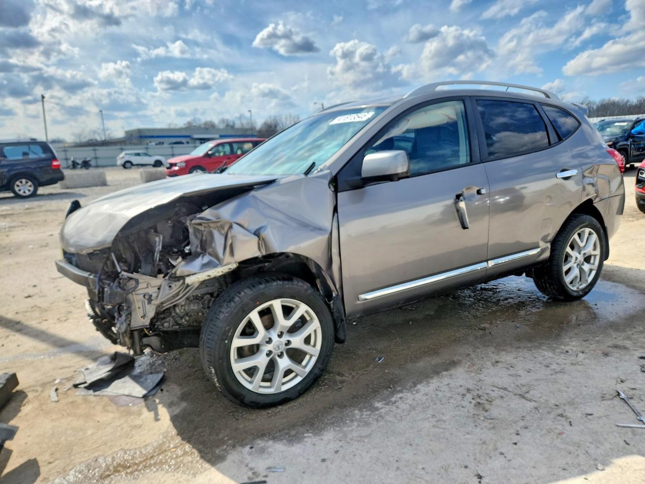 2013 Nissan Rogue S - zdjęcie główne