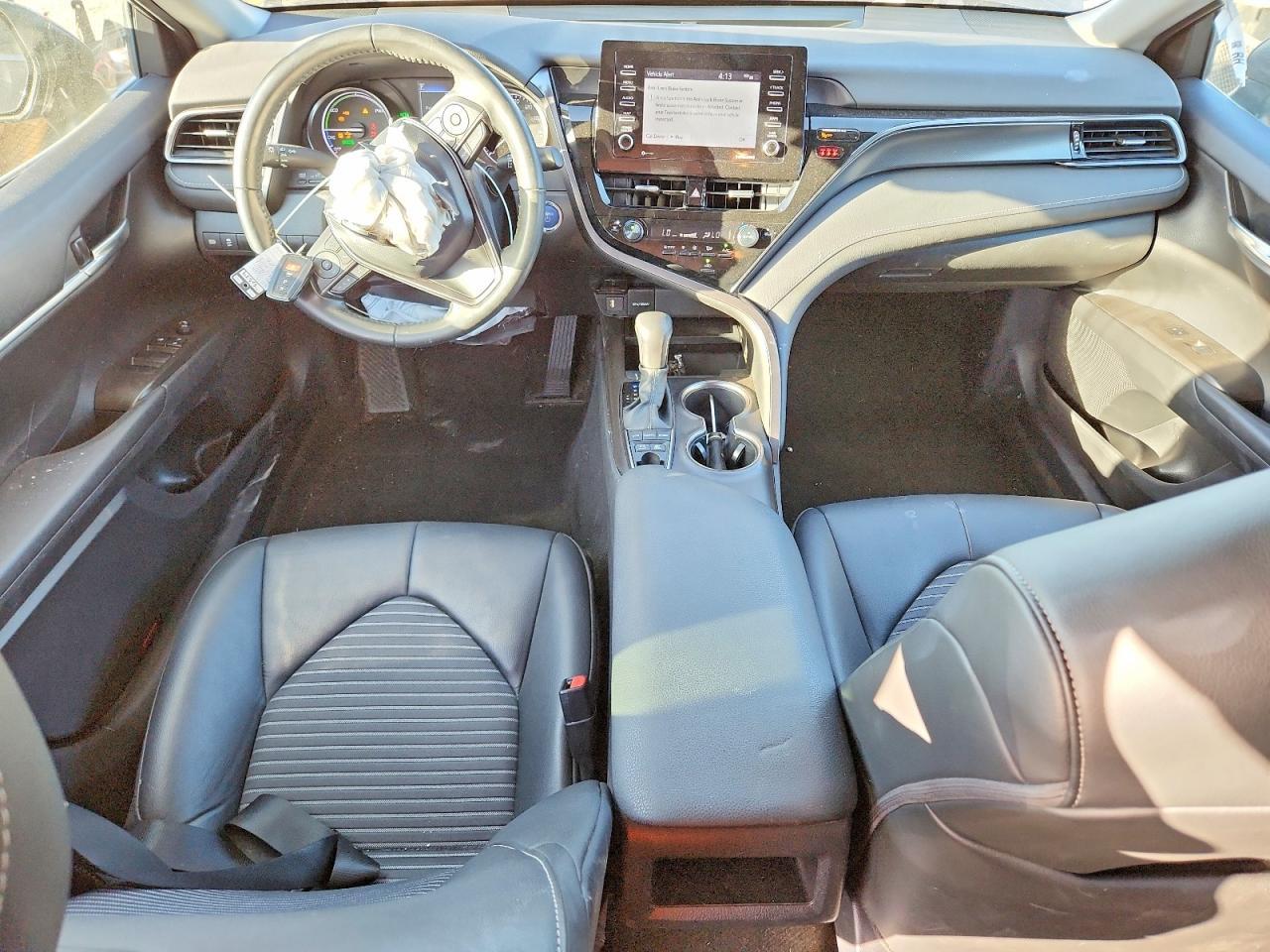 2023 Toyota Camry Hybrid Se - zdjęcie 8