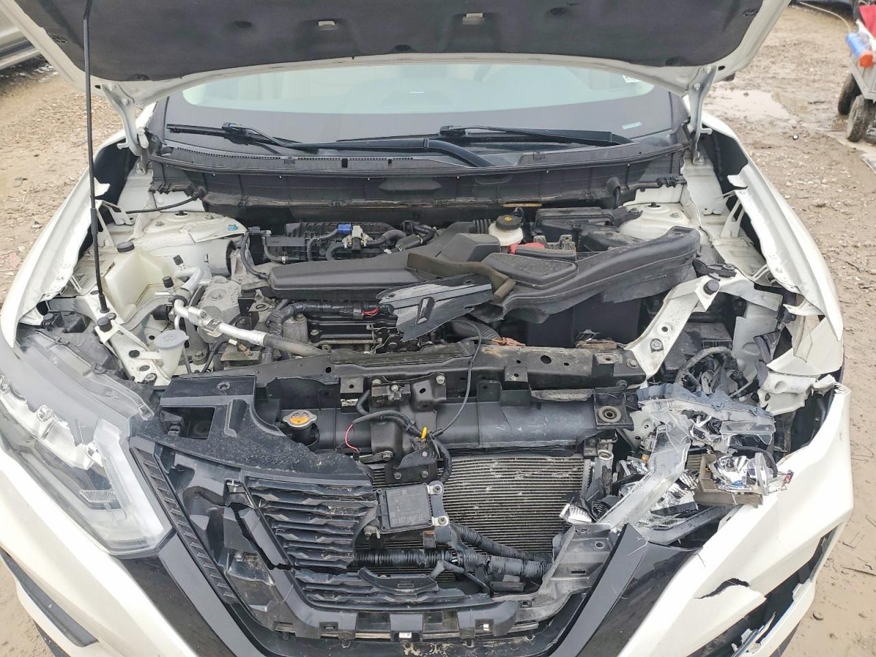 2018 Nissan Rogue S - zdjęcie 12