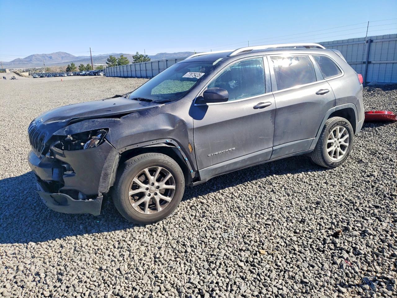 2016 Jeep Cherokee Latitude - zdjęcie główne