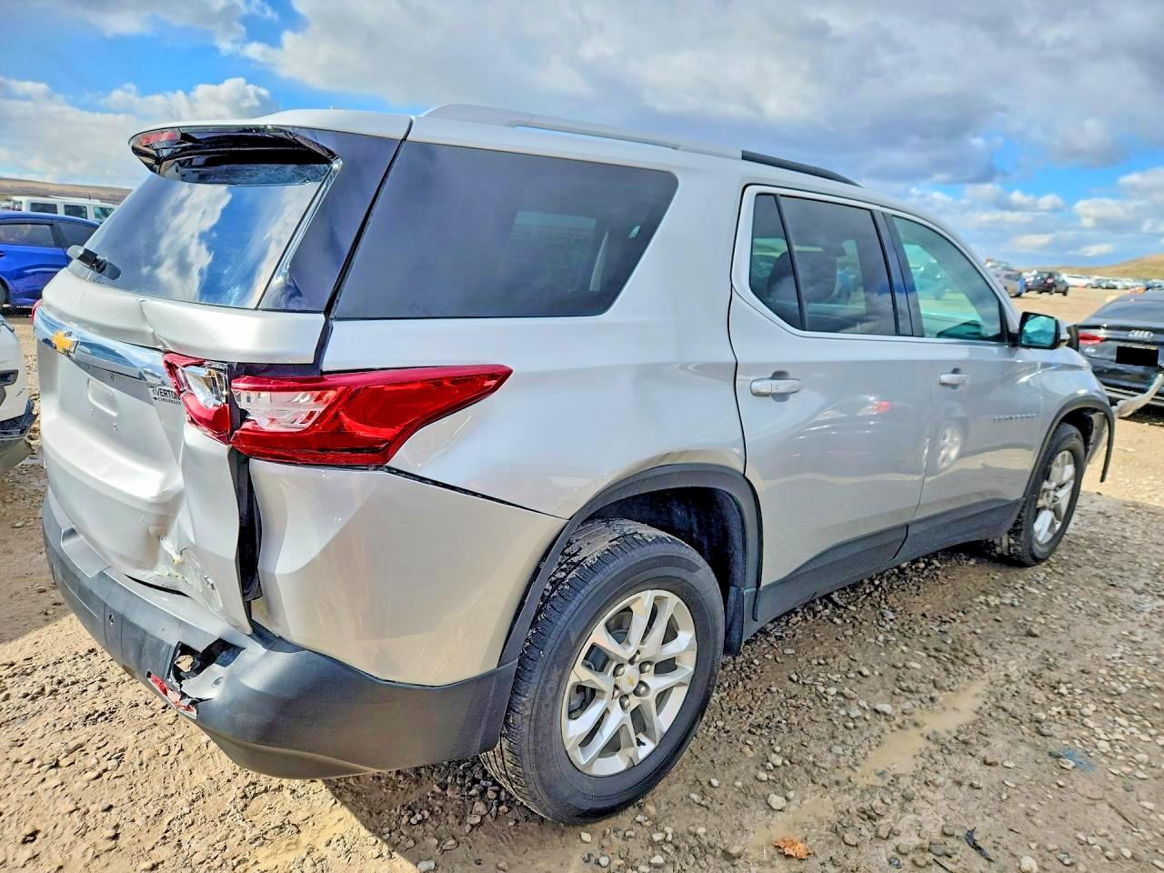 2018 Chevrolet Traverse Lt - zdjęcie 3