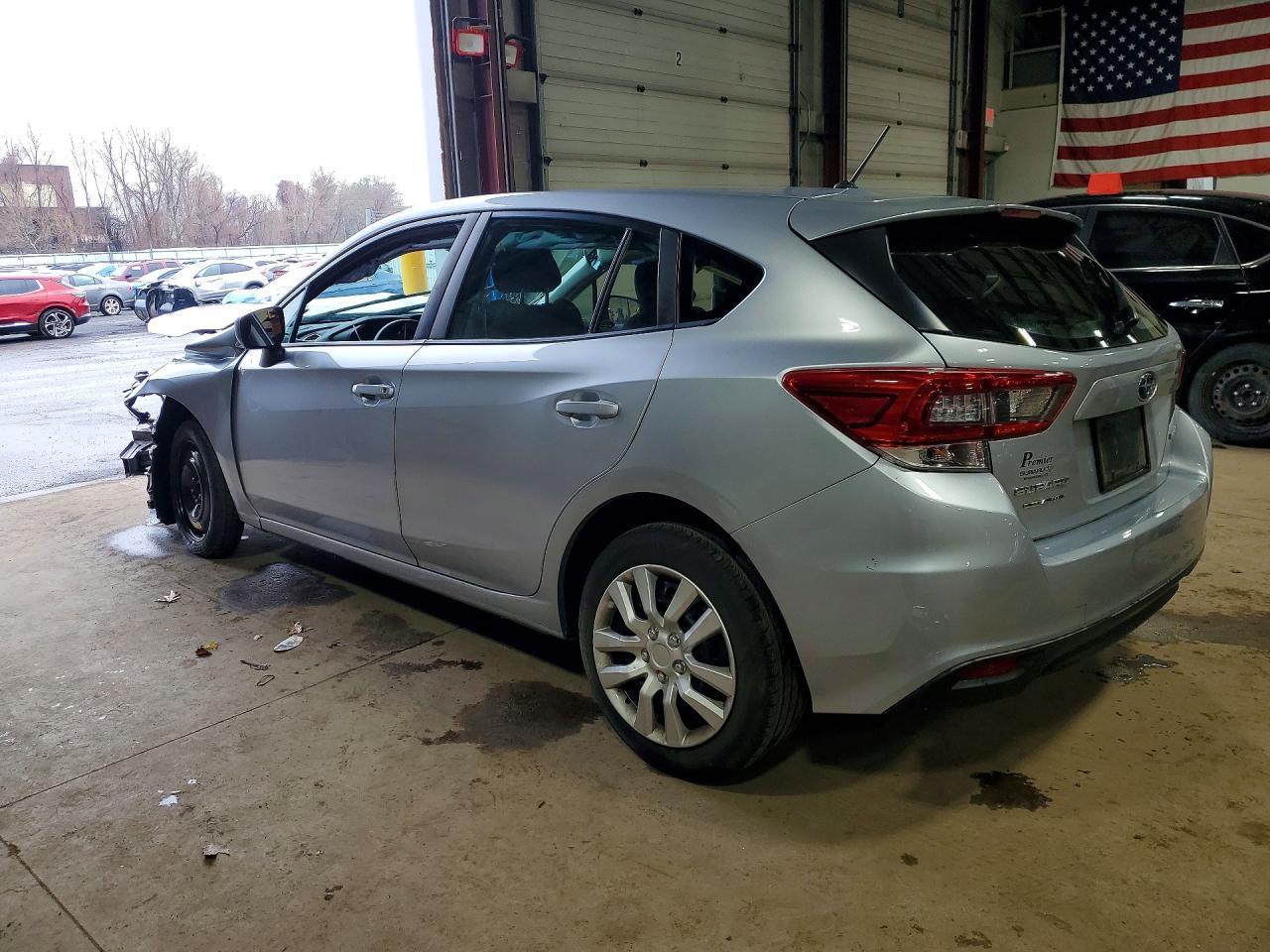 2021 Subaru Impreza - zdjęcie 2