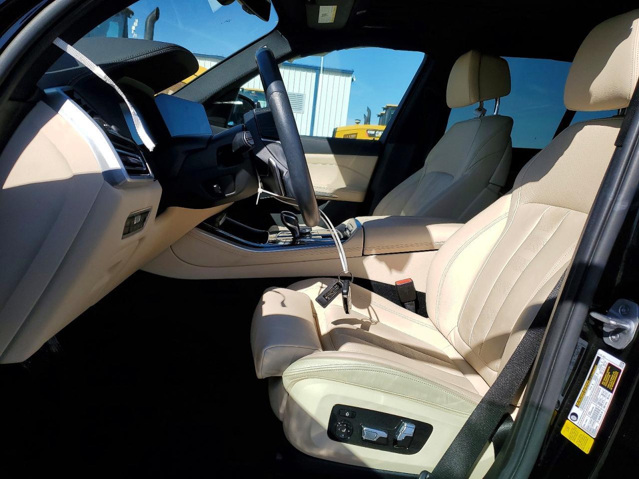 2021 BMW X5 Sdrive 40I - zdjęcie 7