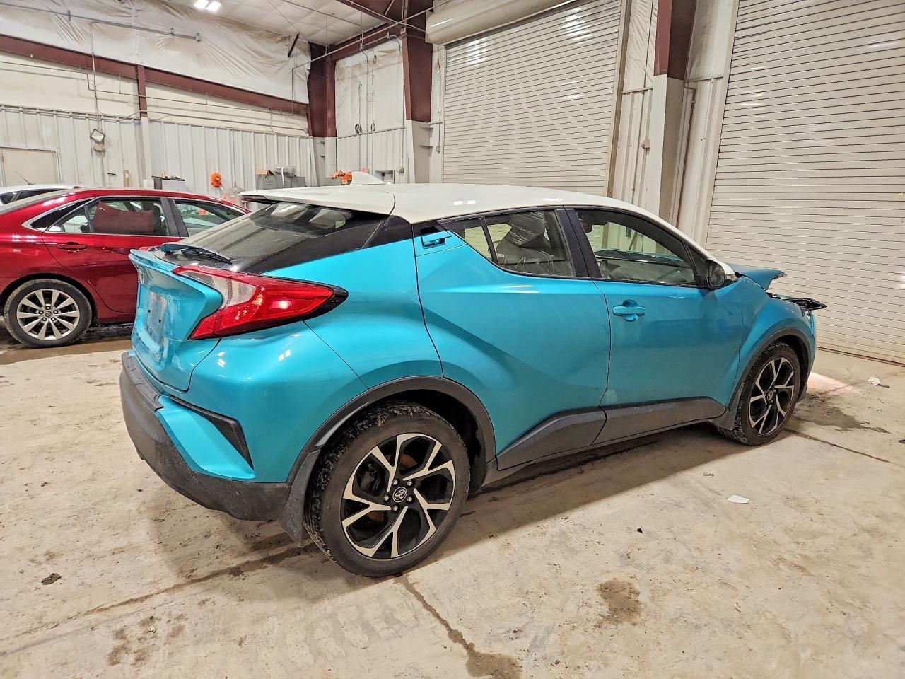2018 Toyota C-Hr Xle Premium - zdjęcie 3