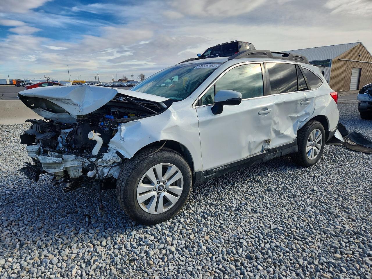 2019 Subaru Outback 2.5I Premium - zdjęcie główne