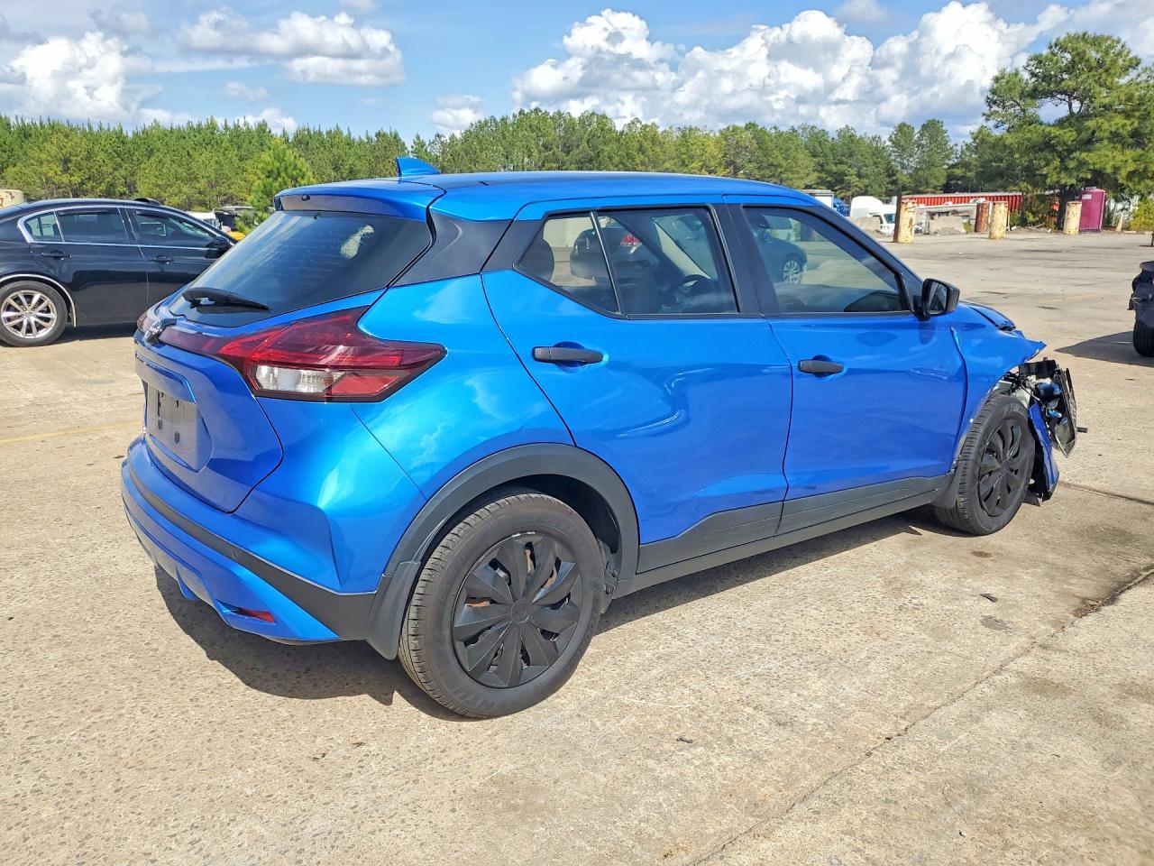 2023 Nissan Kicks S - zdjęcie 3