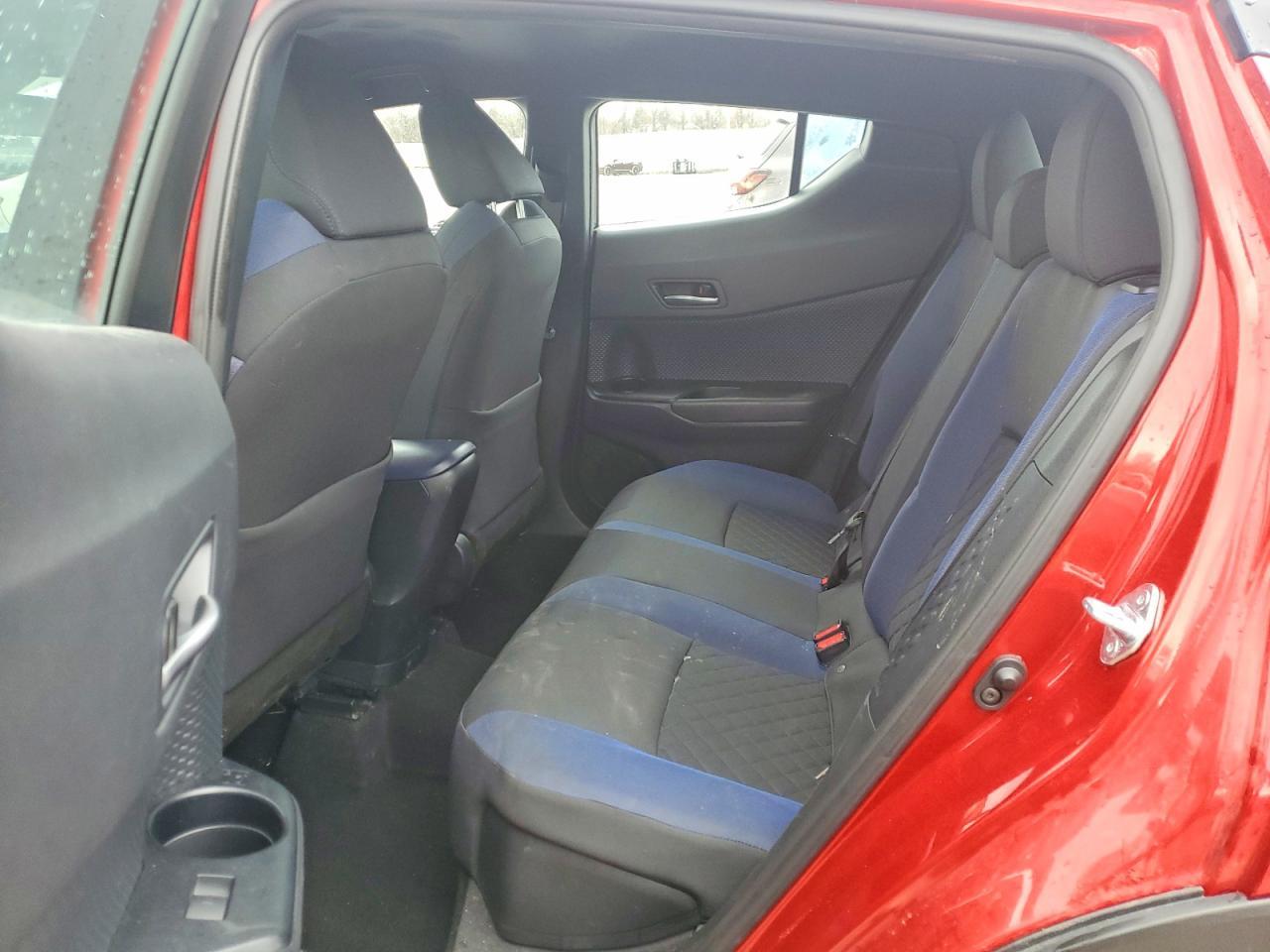 2021 Toyota C-Hr Xle - zdjęcie 11