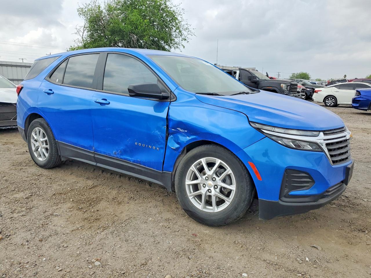 2024 Chevrolet Equinox Ls - zdjęcie 4