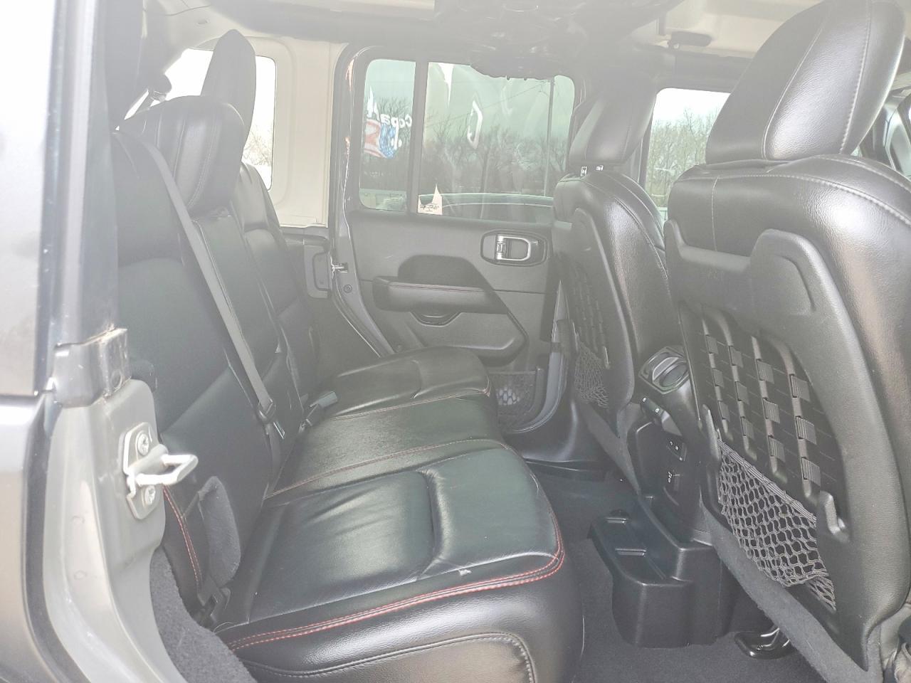 2020 Jeep Wrangler Unlimited Rubicon - zdjęcie 10