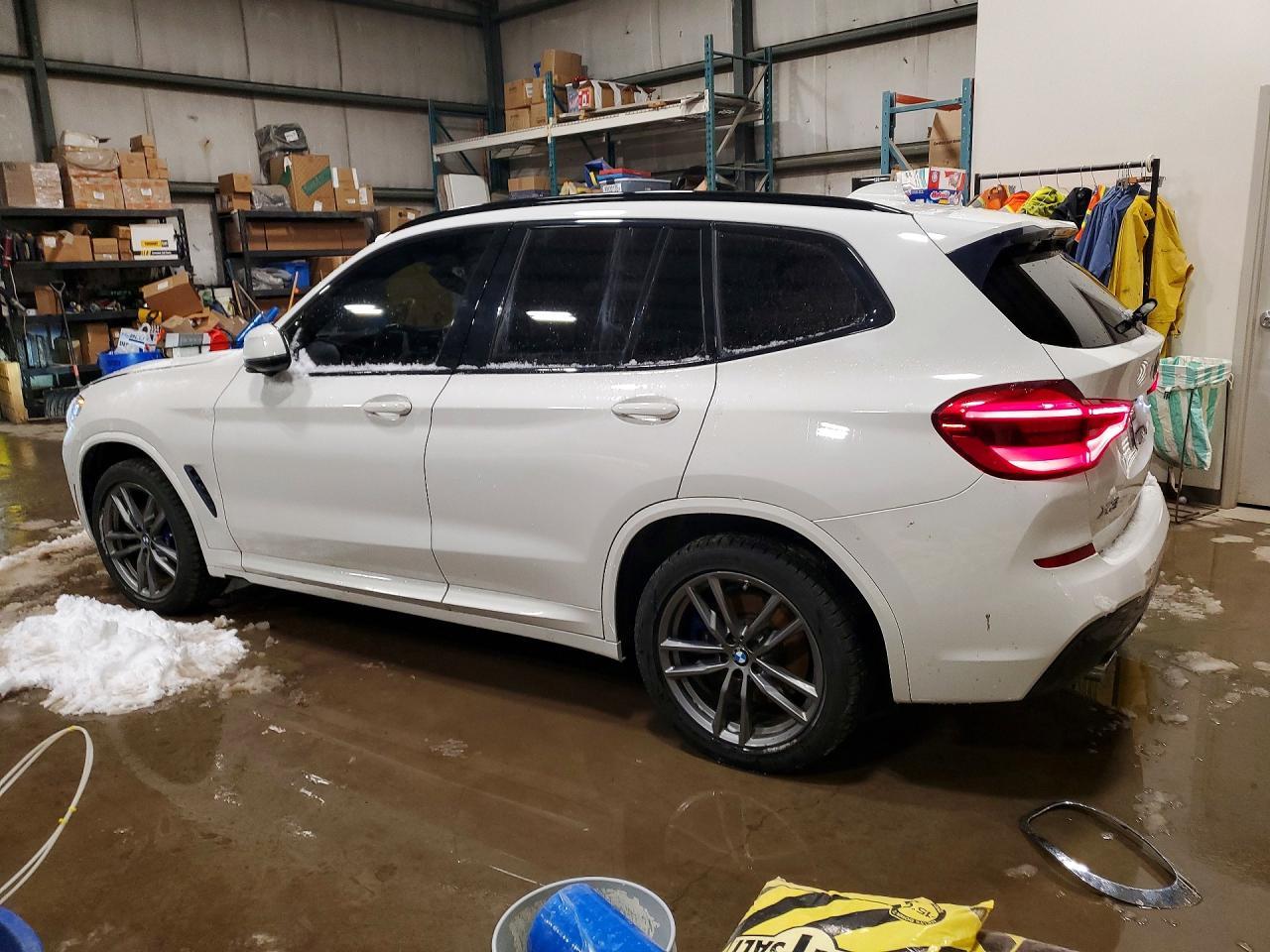 2019 BMW X3 xDrive30I - zdjęcie 2