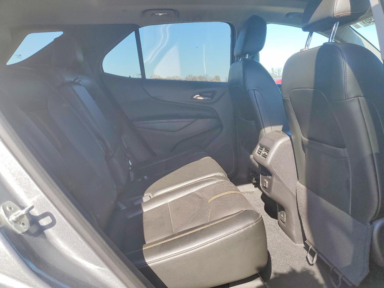 2023 Chevrolet Equinox Premier - zdjęcie 11