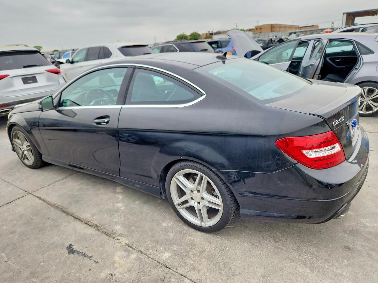 2013 Mercedes-Benz C 250 - zdjęcie 2