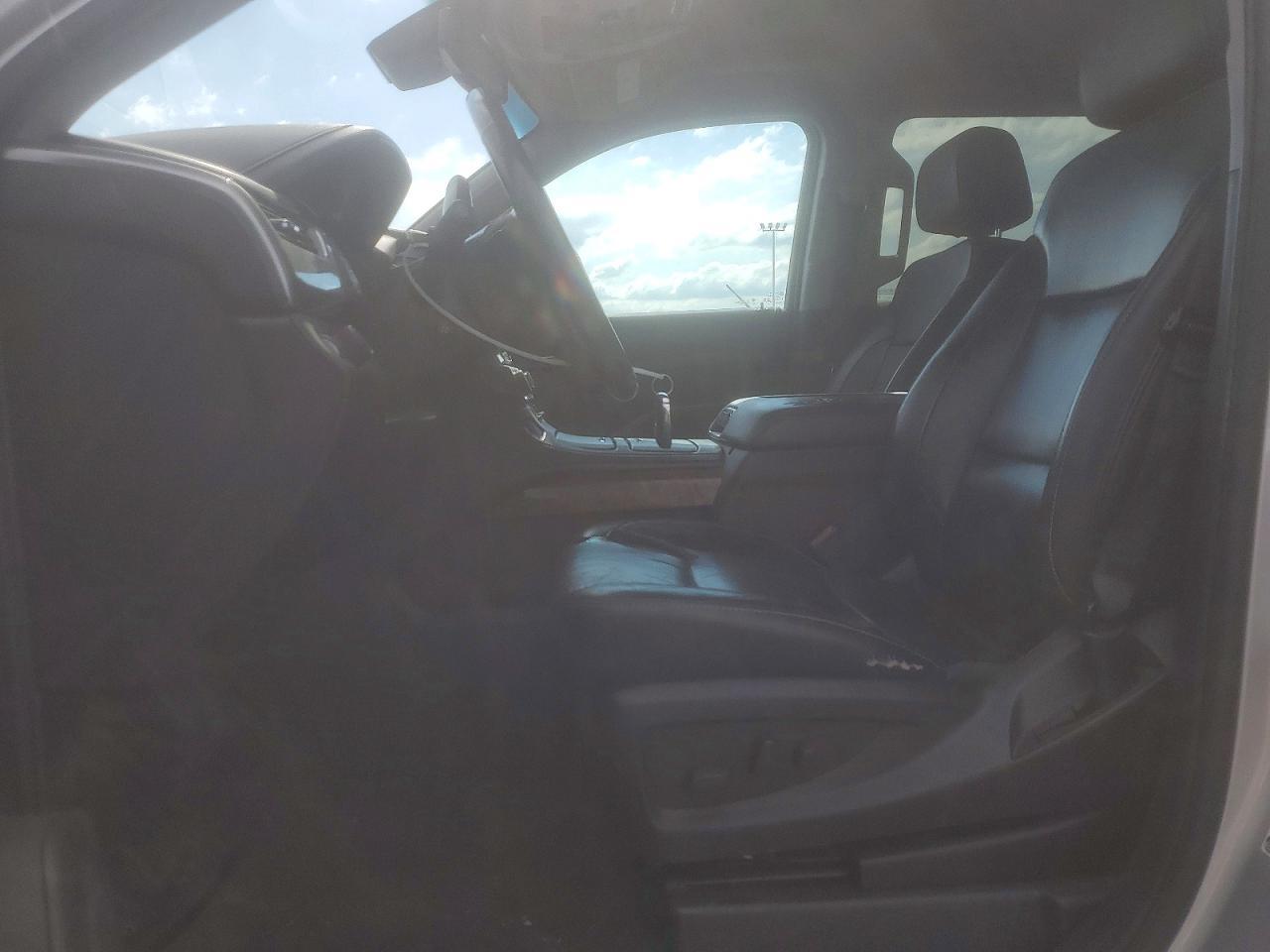 2018 Chevrolet Tahoe C1500 Premier - zdjęcie 7
