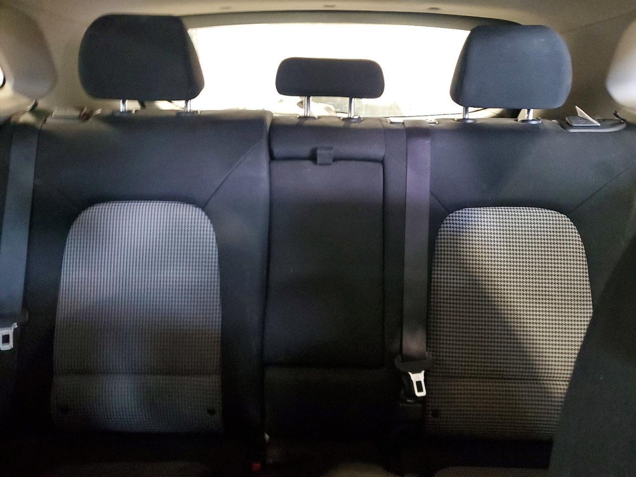 2021 Hyundai Kona Se - zdjęcie 10