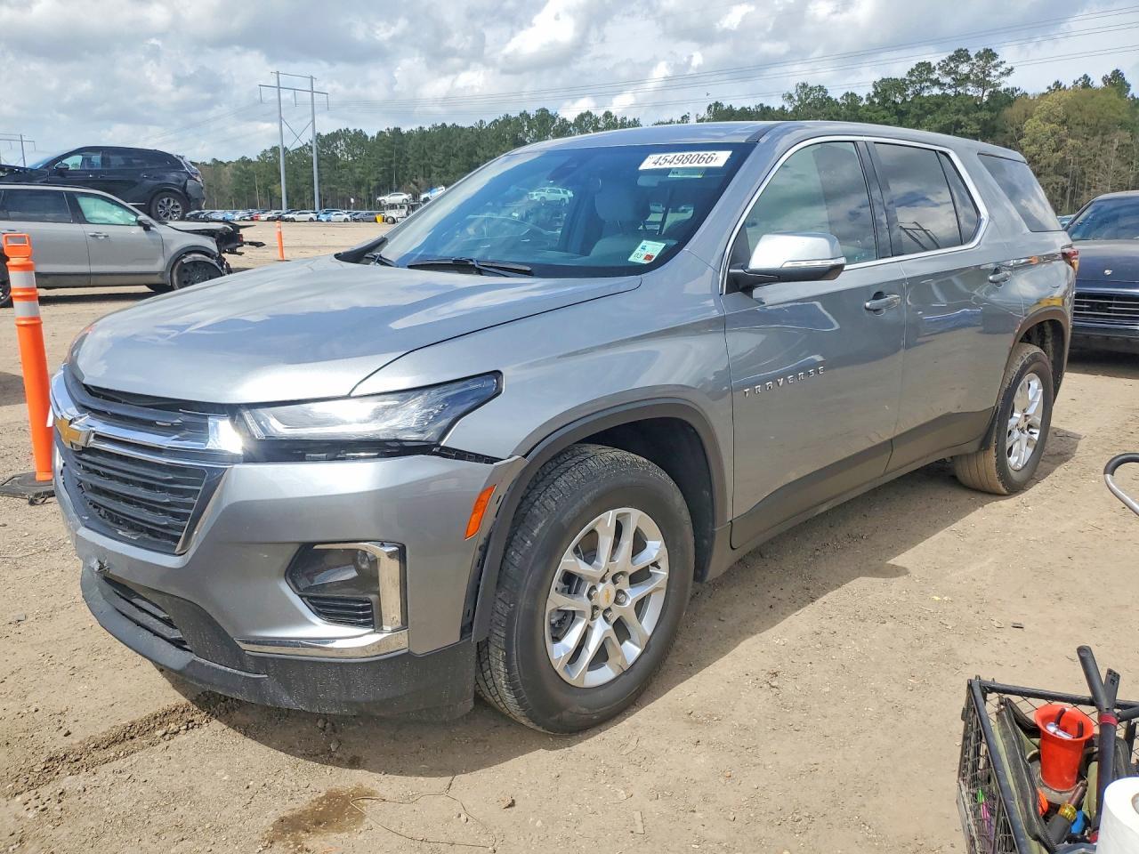 2023 Chevrolet Traverse Ls - zdjęcie główne