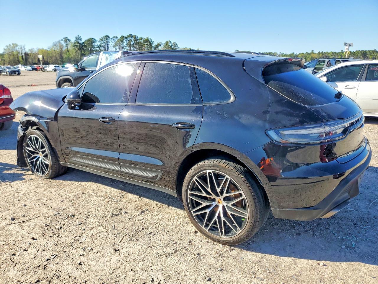 2025 Porsche Macan Base - zdjęcie 2