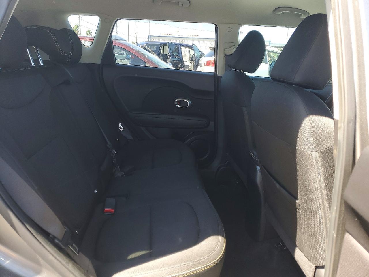 2016 Kia Soul + - zdjęcie 11