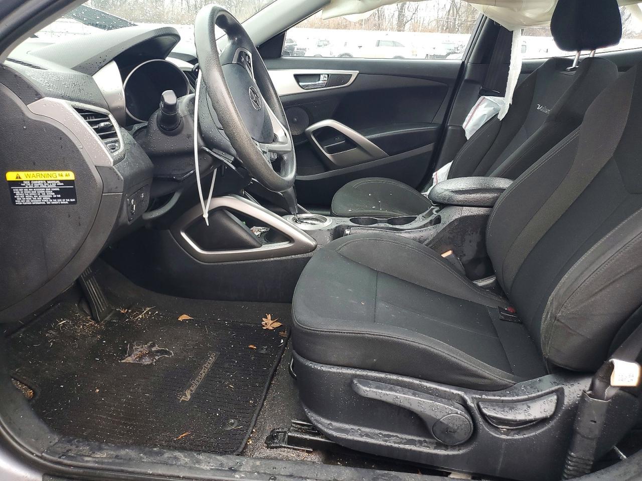 2016 Hyundai Veloster Base - zdjęcie 7