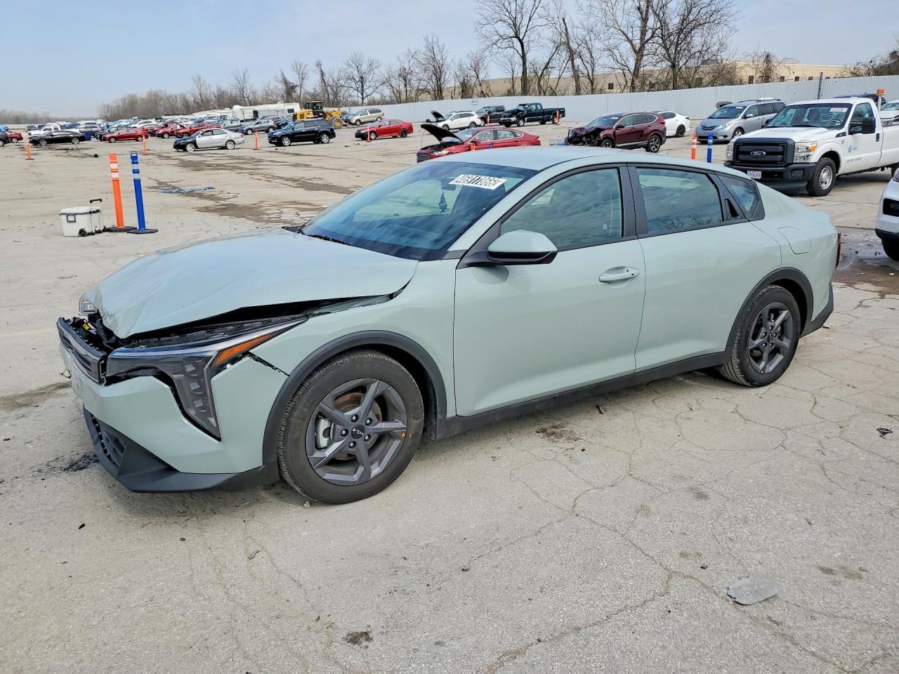 2026 Kia K4 Lxs - zdjęcie główne