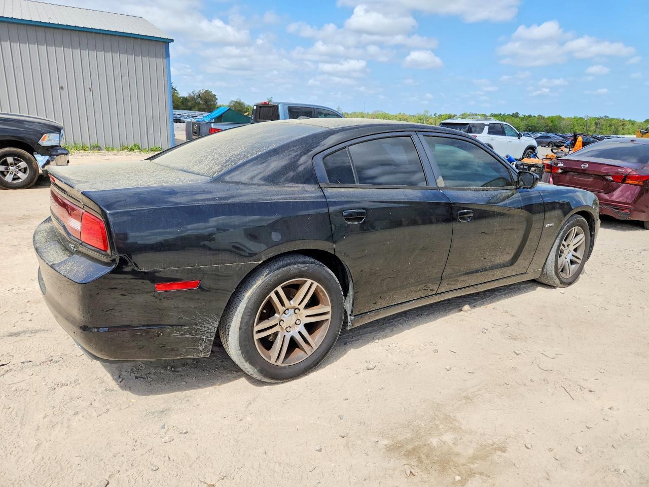 2014 Dodge Charger R - zdjęcie 3