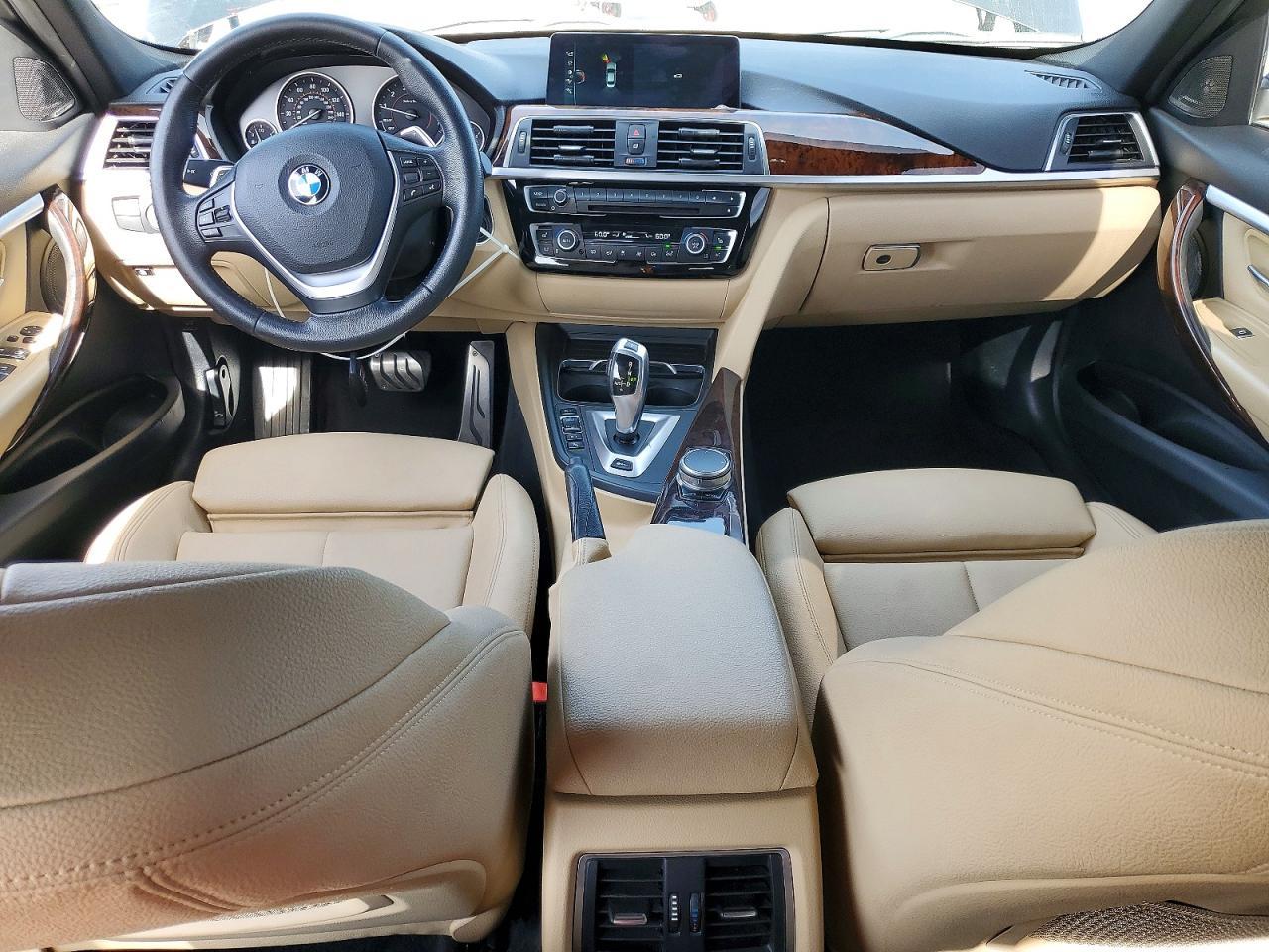 2017 BMW 330E - zdjęcie 8