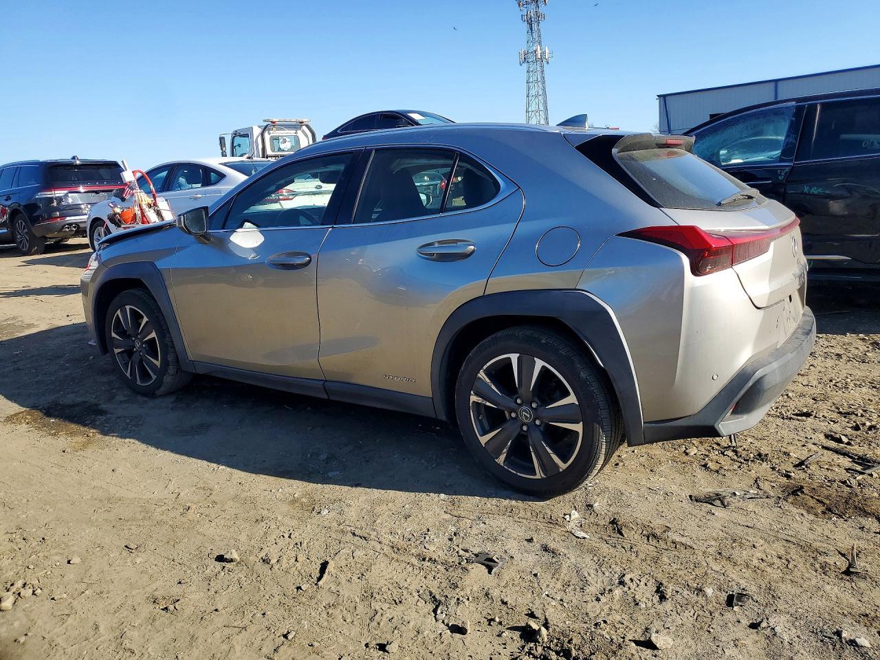 2019 Lexus Ux 250H Base - zdjęcie 2