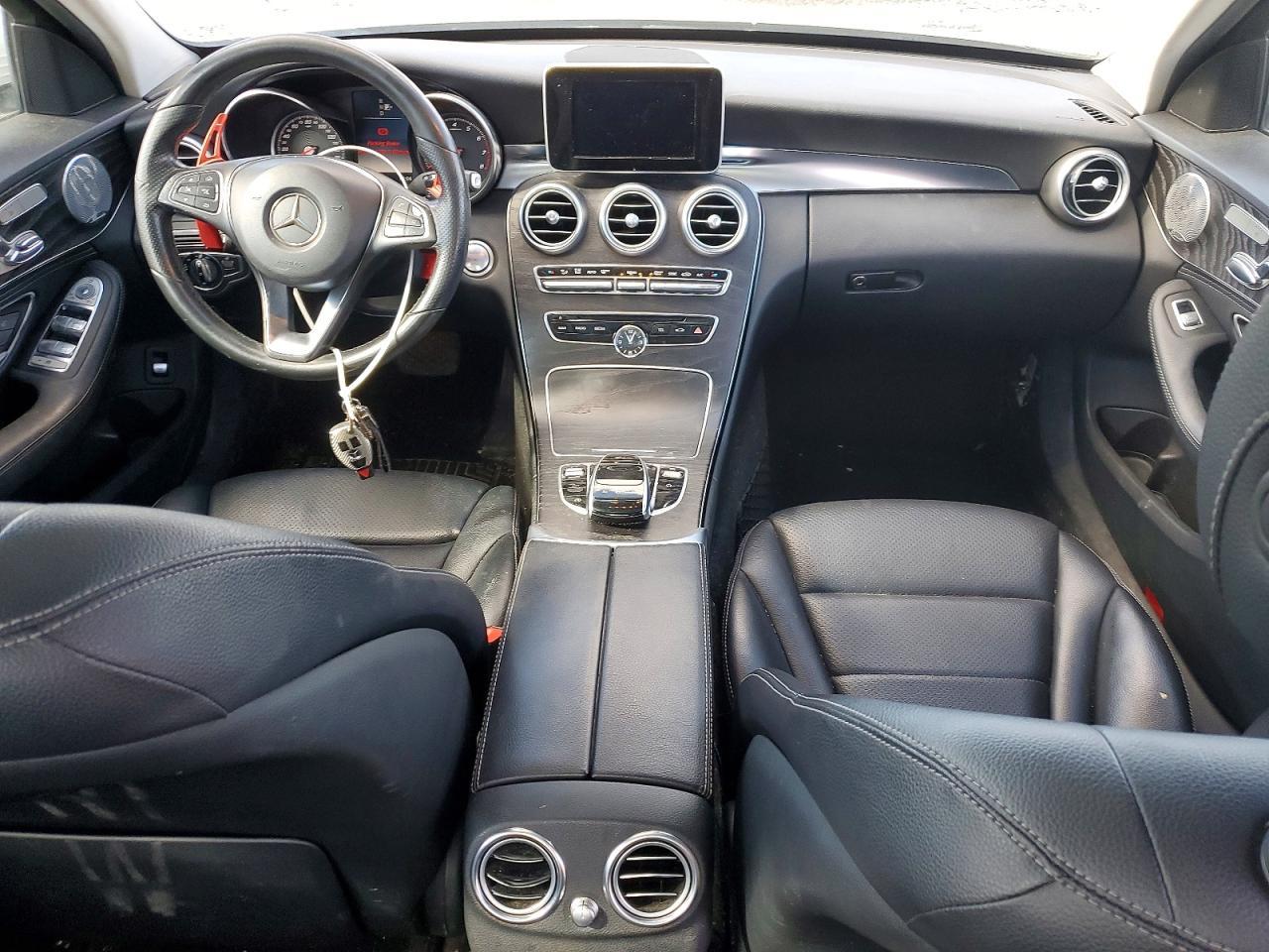 2015 Mercedes-Benz C 300 4Matic - zdjęcie 8
