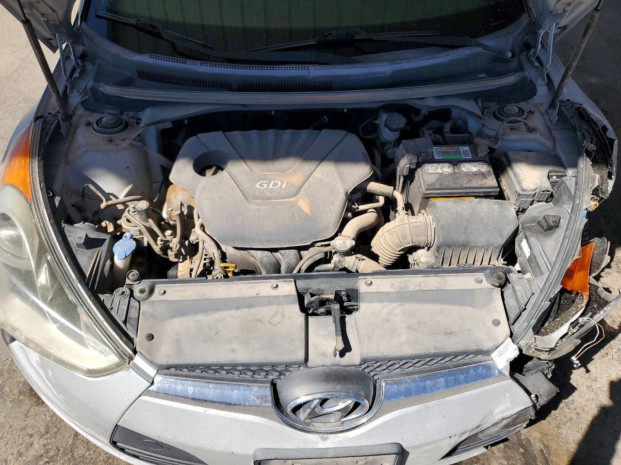 2014 Hyundai Veloster Base - zdjęcie 11