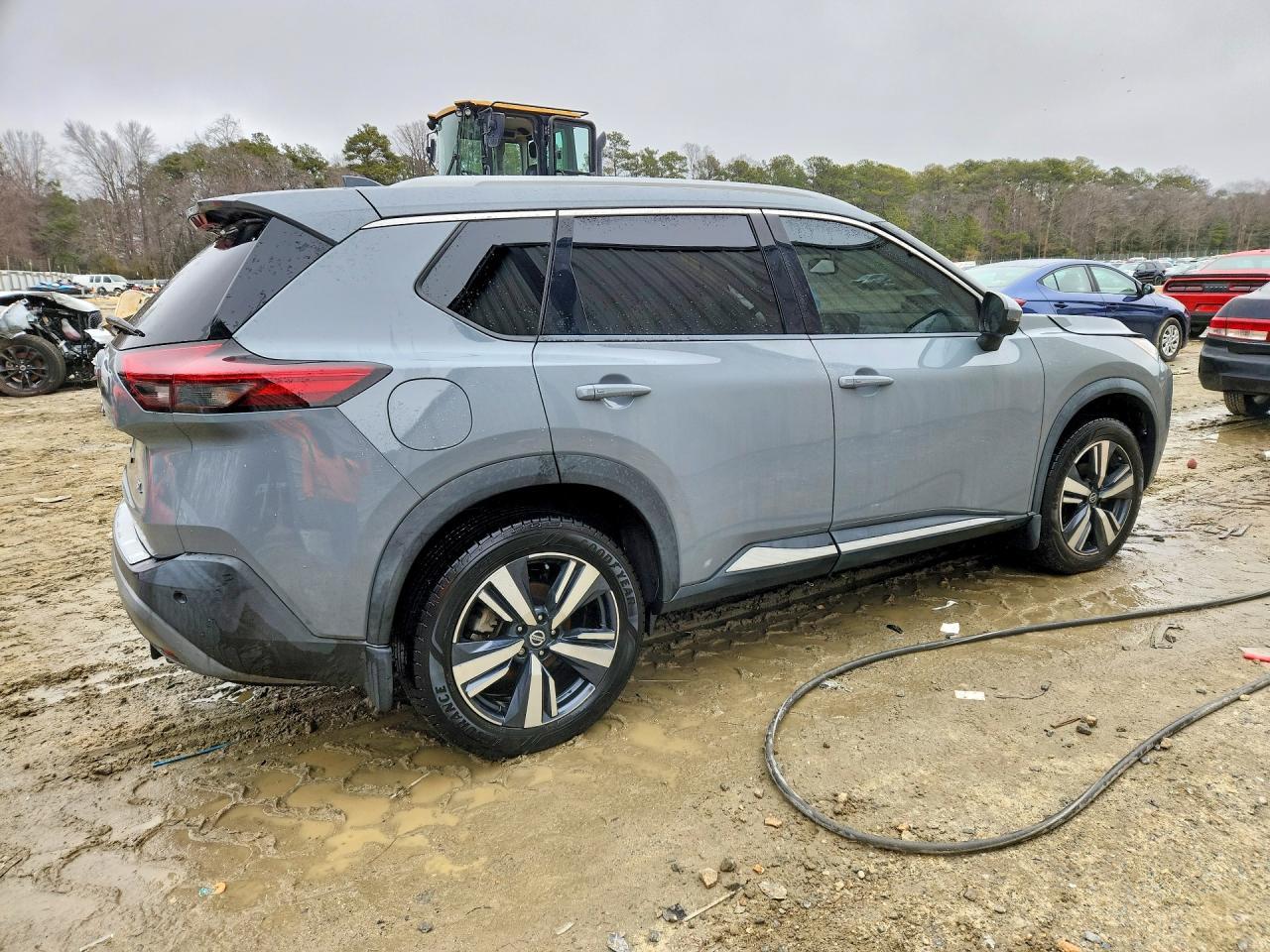 2021 Nissan Rogue Sl - zdjęcie 3