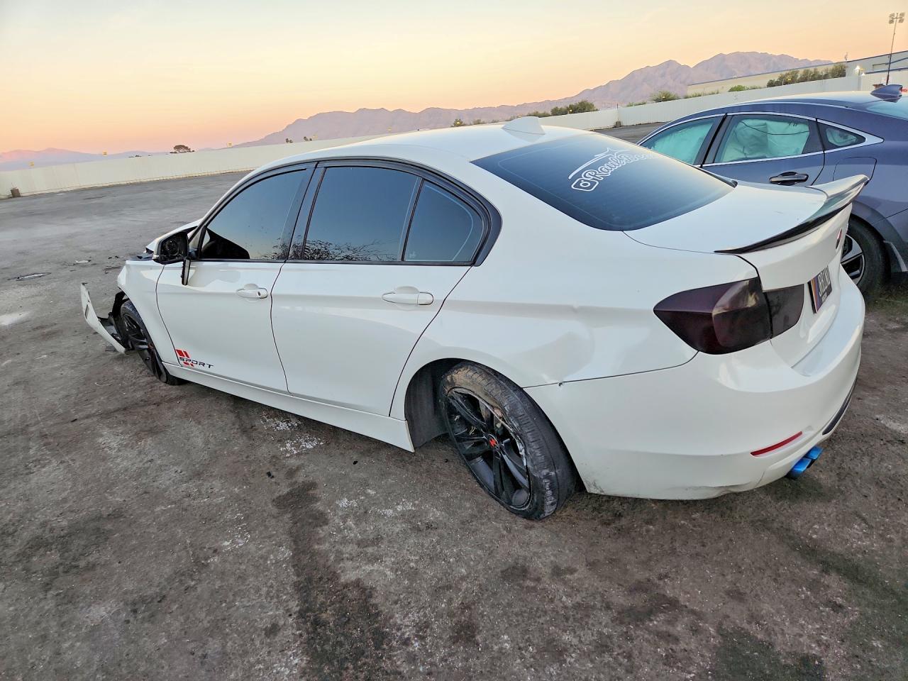 2013 BMW 328 I Sulev - zdjęcie 2