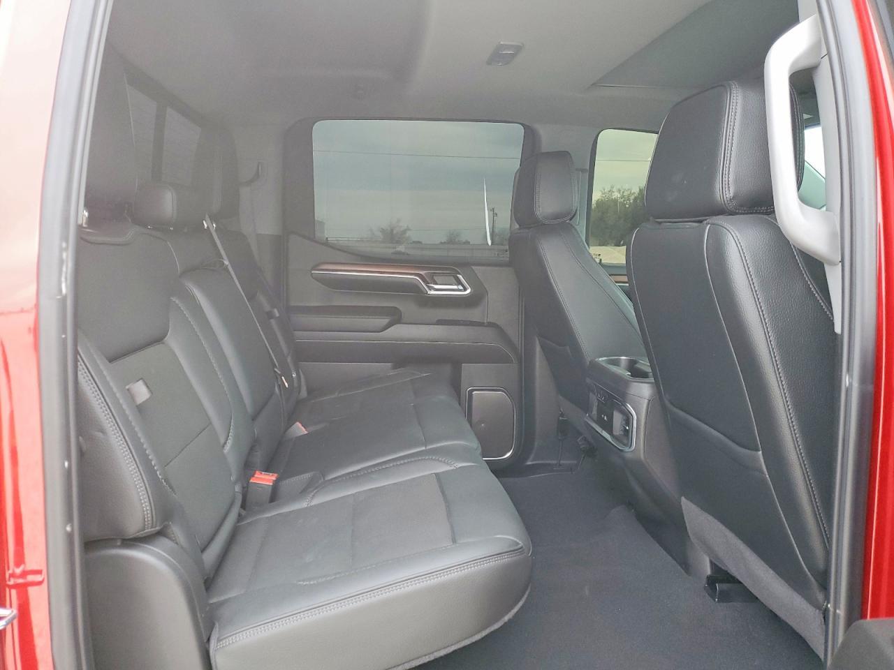 2024 GMC Sierra K1500 Denali - zdjęcie 10