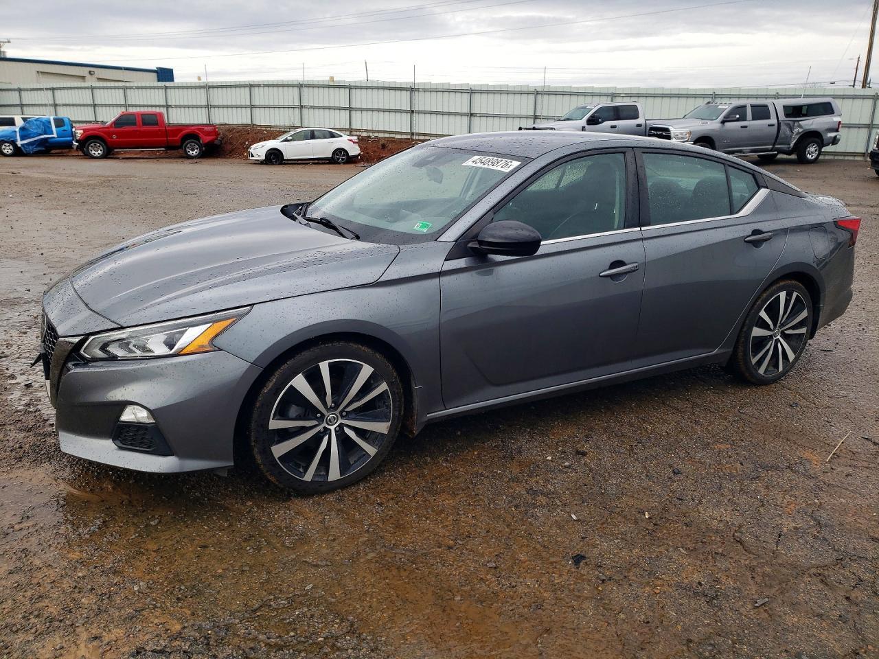 2020 Nissan Altima 2.5 Sr - zdjęcie główne