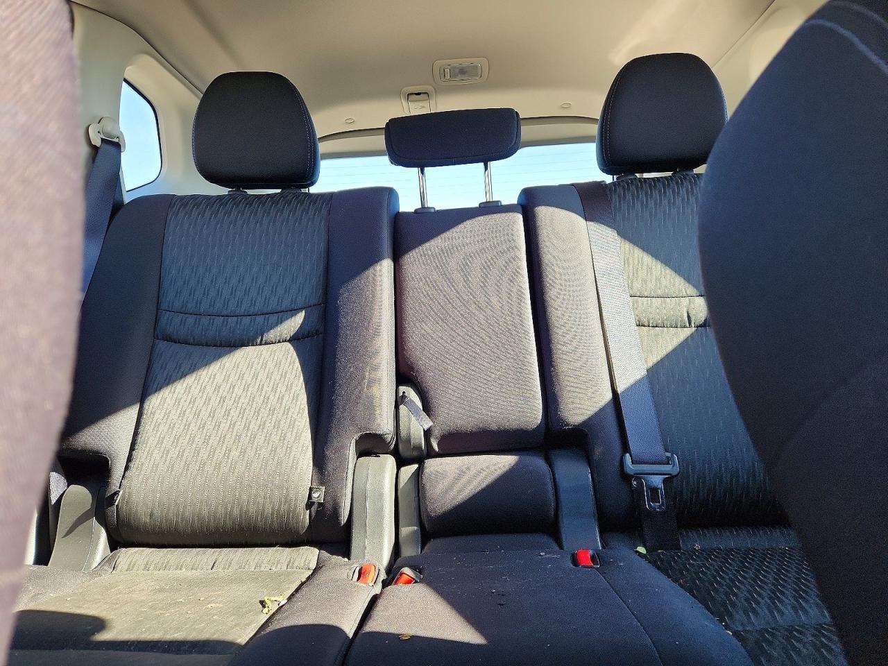 2017 Nissan Rogue S - zdjęcie 10