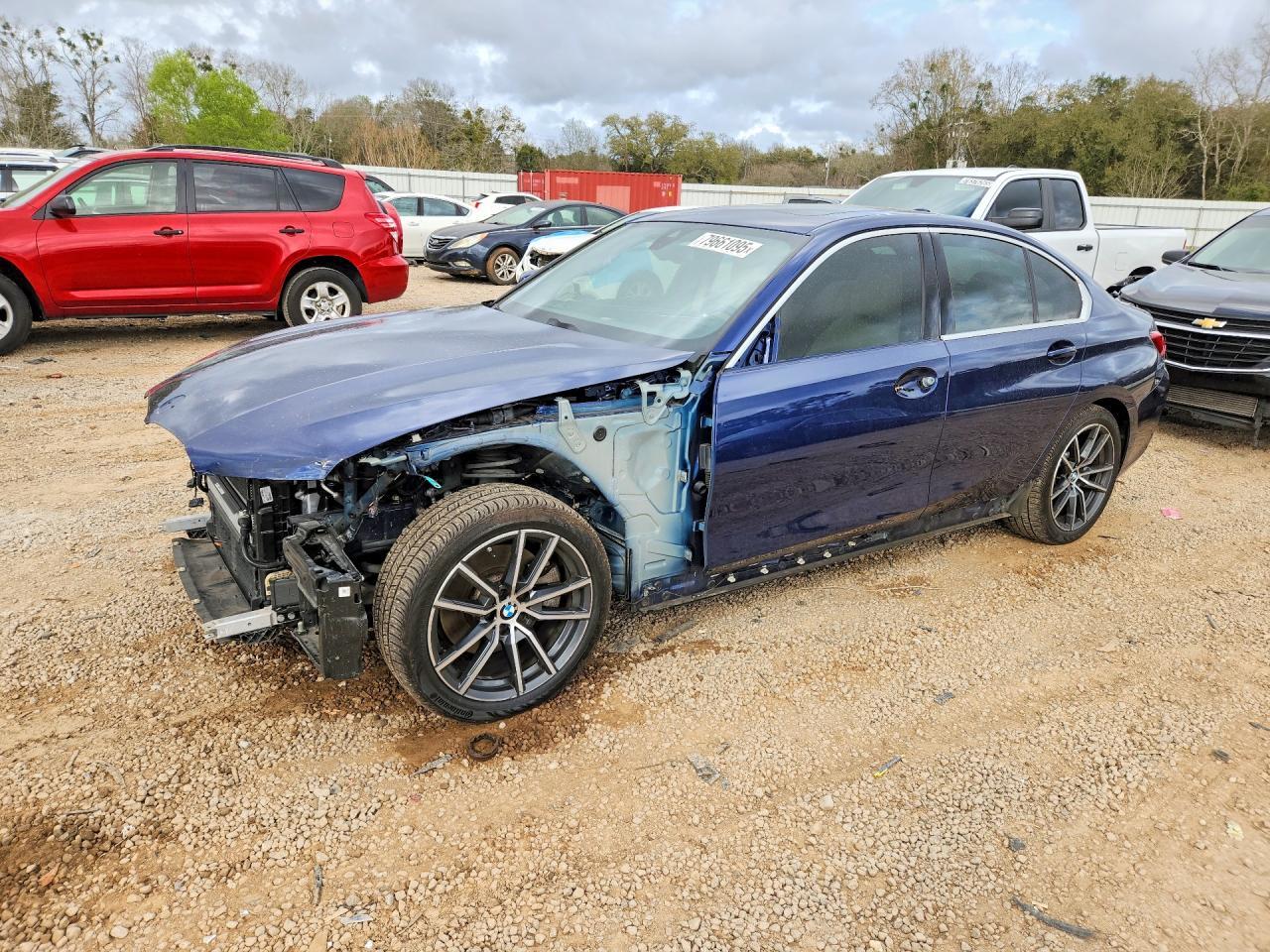 2020 BMW 330I - zdjęcie główne