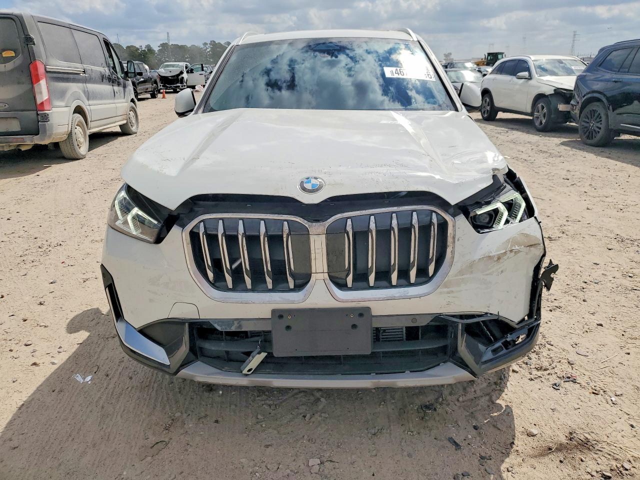2025 BMW X1 xDrive28I - zdjęcie 5