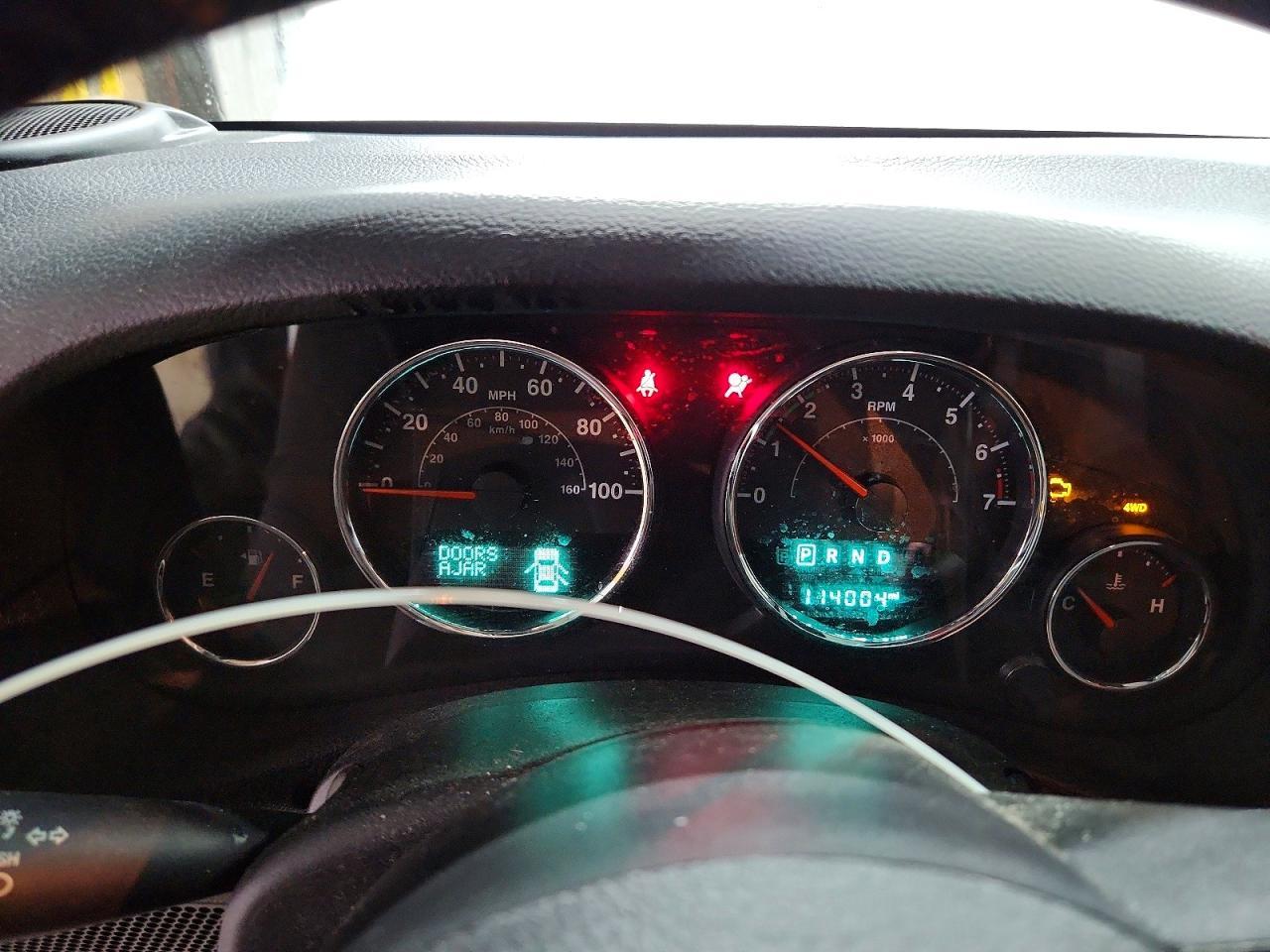2016 Jeep Wrangler Unlimited Sport - zdjęcie 9