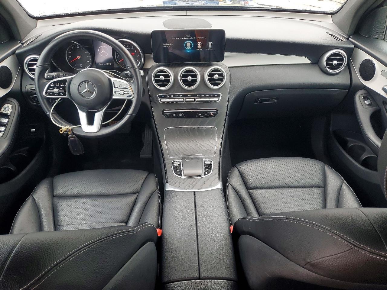 2022 Mercedes-Benz Glc 300 - zdjęcie 8