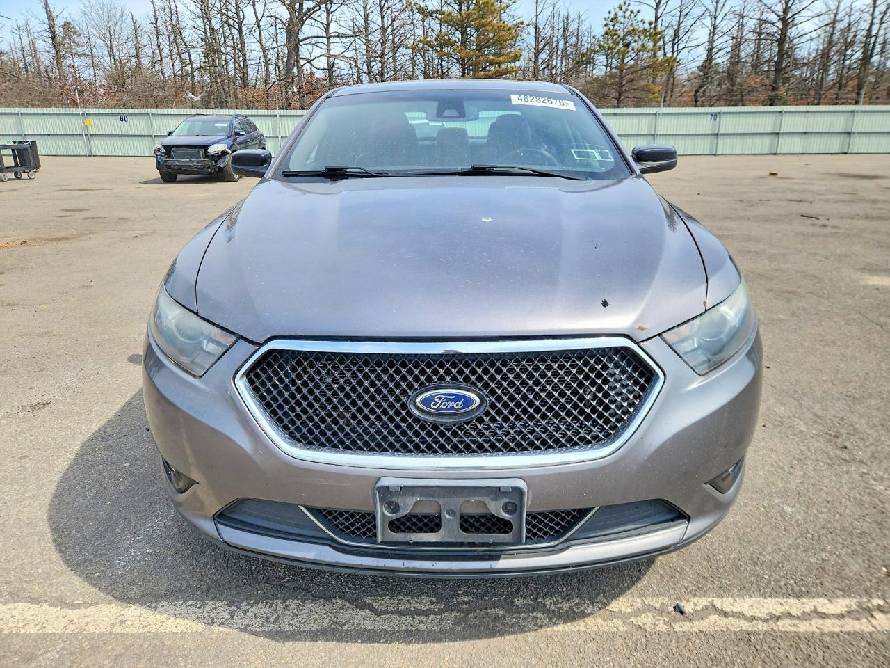 2014 Ford Taurus Sho - zdjęcie 5