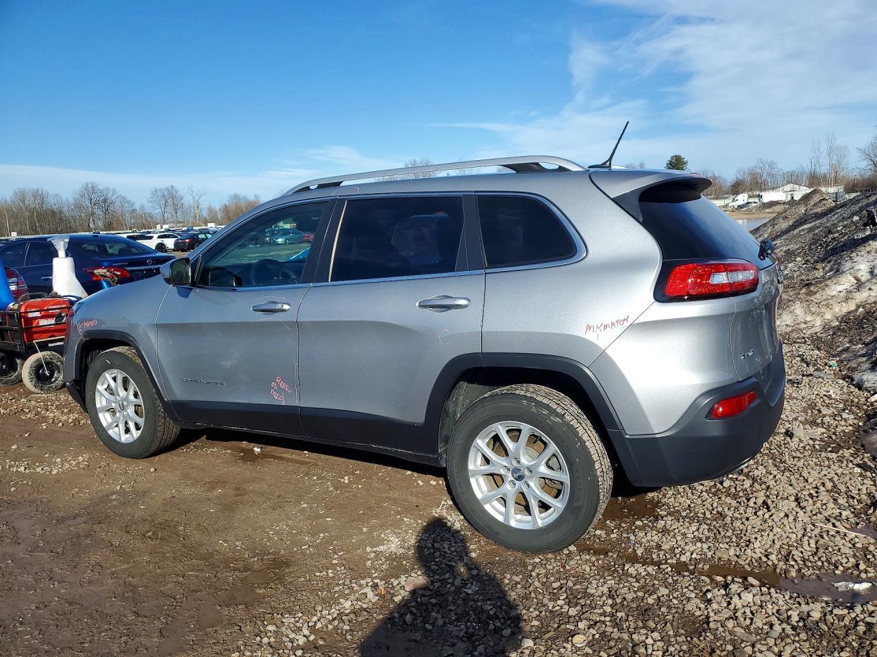 2014 Jeep Cherokee Latitude - zdjęcie 2