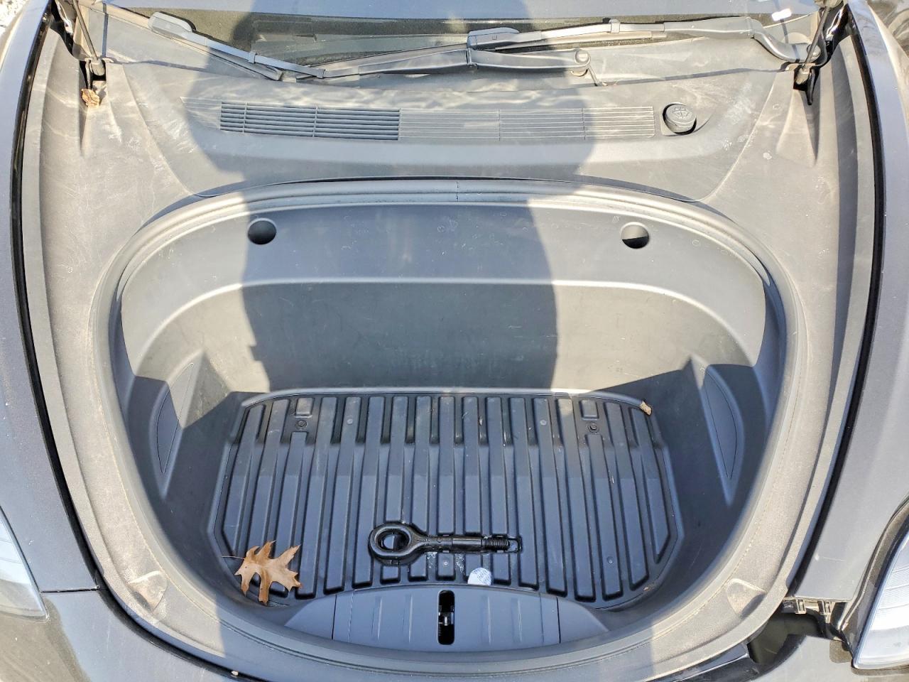 2022 Tesla Model 3 - zdjęcie 11