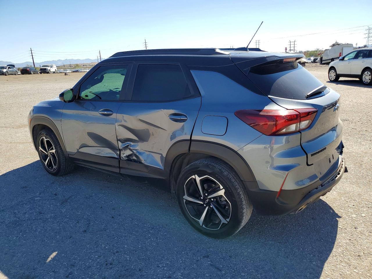 2021 Chevrolet Trailblazer Rs - zdjęcie 2