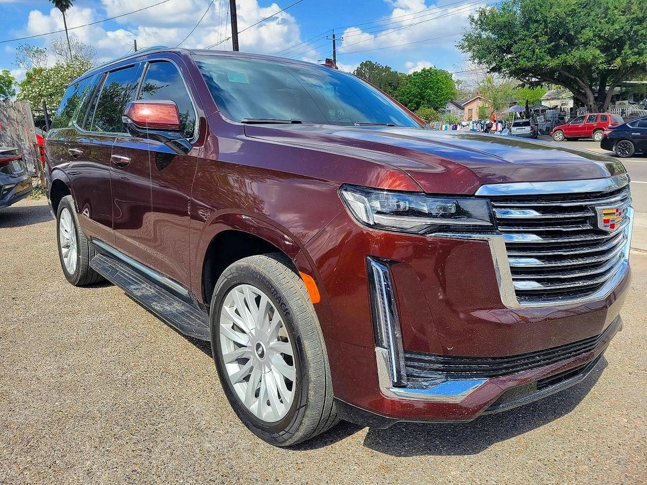 2023 Cadillac Escalade Luxury - zdjęcie główne