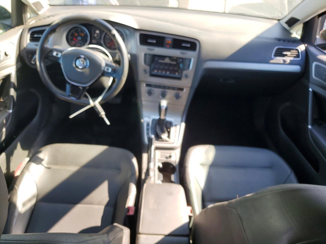 2015 Volkswagen Golf Sportwagen Tdi S - zdjęcie 8